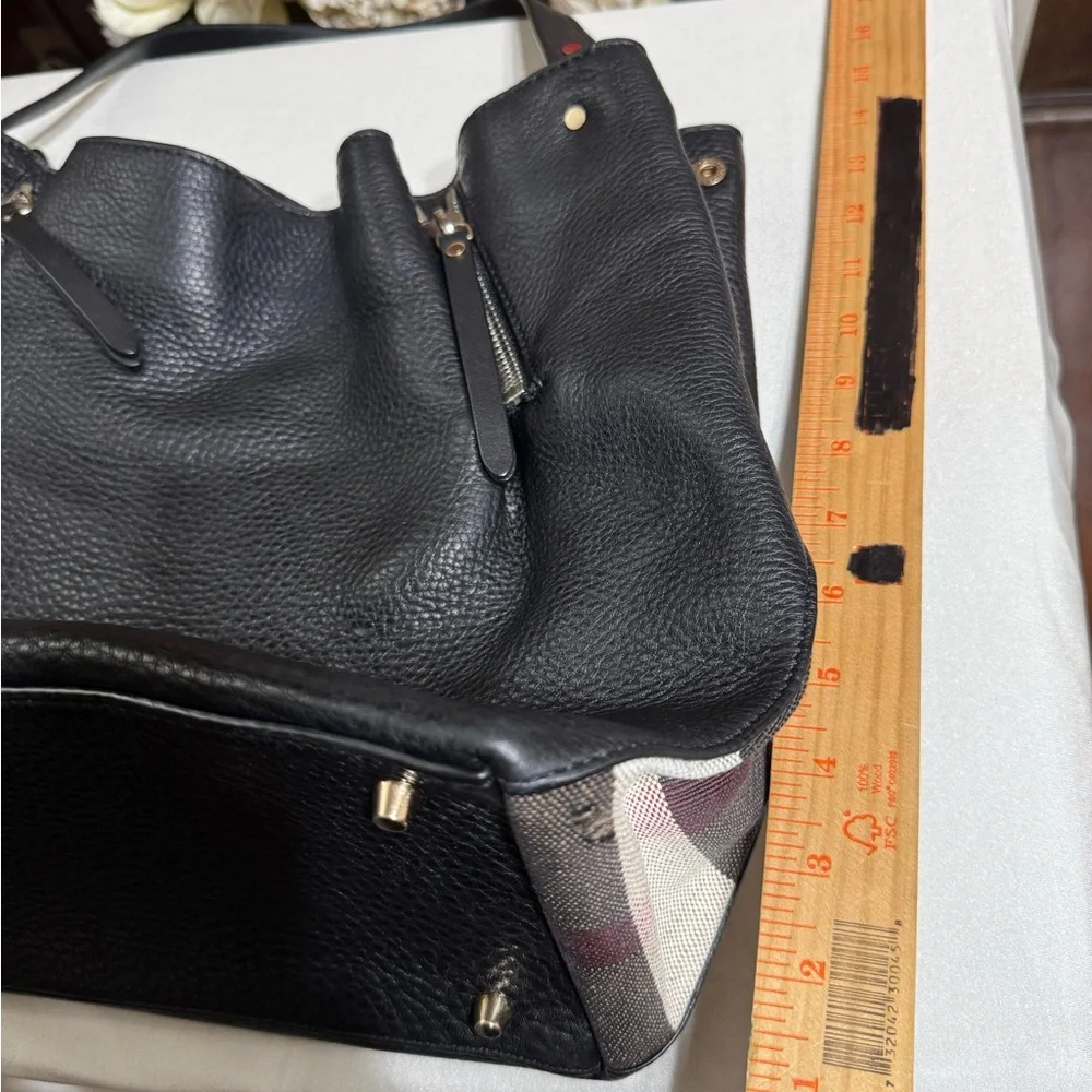 Burberry Black Pebbled Leather Hobo Shoulder Bag